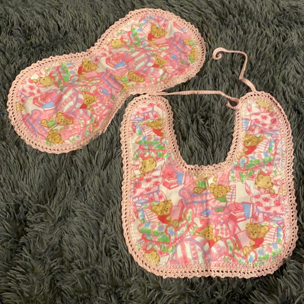 Flannel bib and burp cloth -crocheted edging
